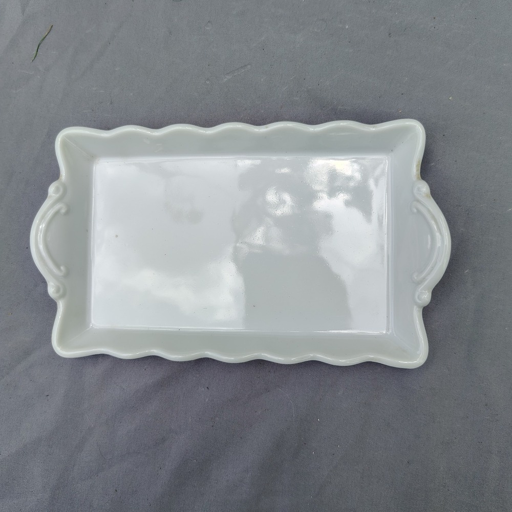 Porcelain Scalloped Edge Trinket Dish Japan Made